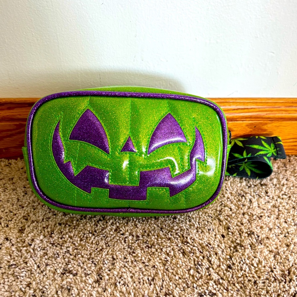 🍃BRAND NEW LPS crossbody belt bag 420🍃